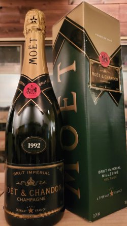 画像1: 超希少！モエ&シャンドン・ブリュット・アンペリアル1992年 (送料無料)