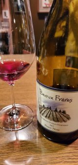 2007年(平成19年)産ワインが大特価！刻印も可能。吉田店長が厳選