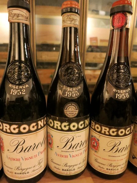 画像1: 名門 ボルゴーニョ バローロリゼルヴァ・ジャコモ・ボルゴーニョ1955年  (1)