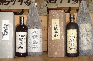 ヴィンテージ・アルマニャック・ドモンタル 豪華木箱入り 700mL ヴィンテージ・アルマニャック・ドモンタル 豪華木箱入り 700mL